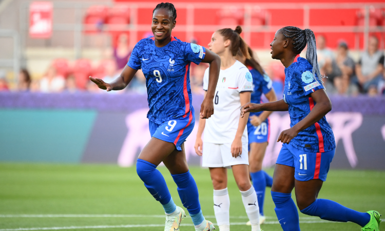 Francia goleó a Italia en la Eurocopa Femenina 2022