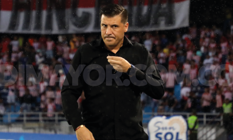 Juan Cruz Real. entrenador del Junior de Barranquilla