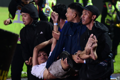 Heridos partido de fútbol en Indonesia