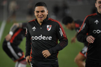 River Juan Fernando Quintero