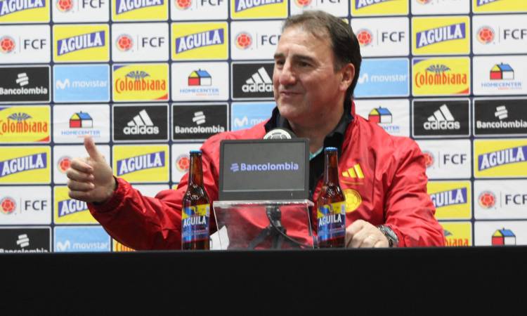 Néstor Lorenzo tiene esperanza en los jugadores jóvenes de la Selección Colombia