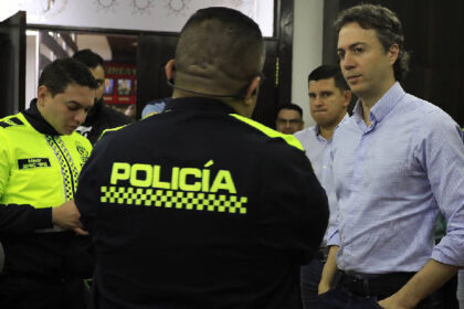 Daniel Quintero Policia