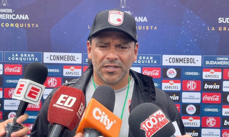 Gerardo Bedoya dirigirá a Santa Fe contra Goias por Sudamericana