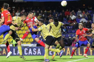 Pasto Aguilas Doradas