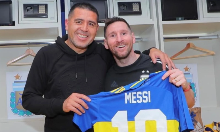 Juan Román Riquelme y Lionel Messi