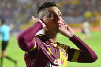 Álex Castro volverá a vestir la camiseta del Deportes Tolima