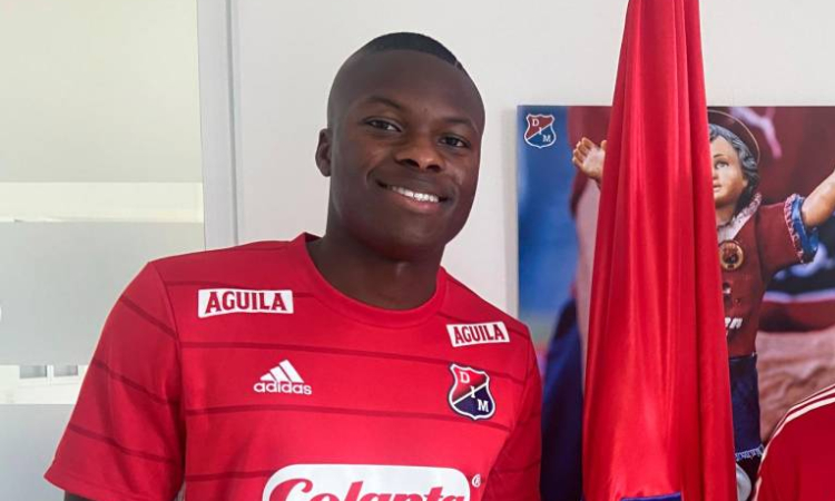 John Palacios presentó una lesión y es baja para el Medellín