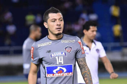 Leonardo Pico es nuevo jugador de Fortaleza