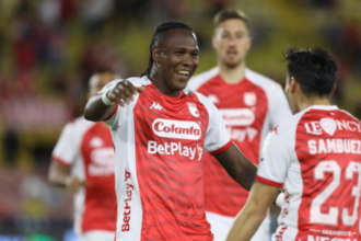 Hugo Rodallega, futbolista de Santa Fe