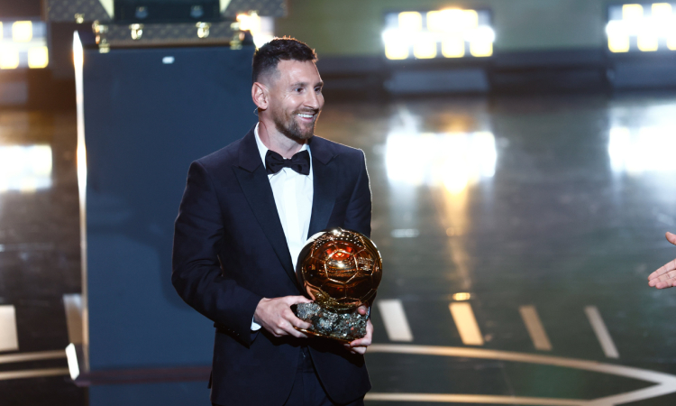 Llegó el octavo: Lionel Messi ganó el Balón de Oro 2023