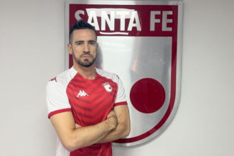 Antony Silva, por contrato, seguirá en Independiente Santa Fe