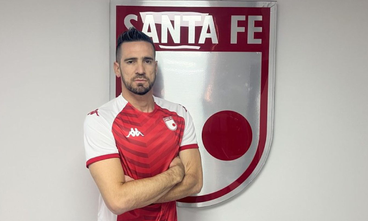 Antony Silva, por contrato, seguirá en Independiente Santa Fe