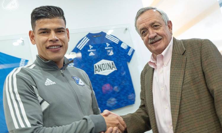 Jorge Arias renovó contrato con Millonarios