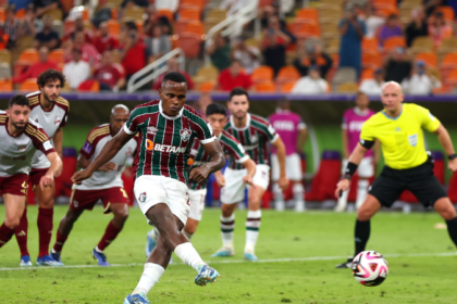 Jhon Arias clasificó a Fluminense a la final del Mundial de Clubes