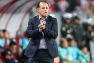 Juan Reynoso dejó el cargo de seleccionador de Perú