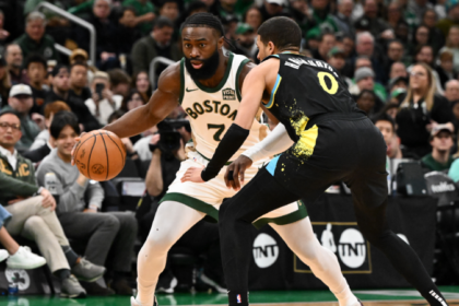 Celtics frenan a los Pacers, mientras que los Lakers vuelven a caer