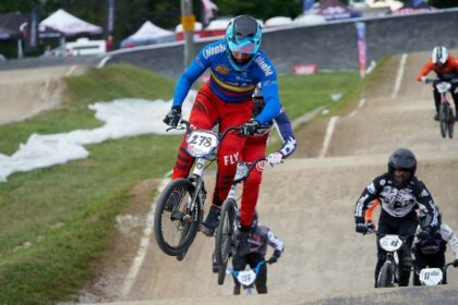 Carlos Ramírez logró un podio en la Copa Mundo UCI de BMX