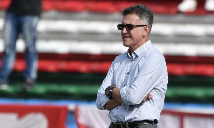 Athletico Paranaense confirmó la salida de Juan Carlos Osorio