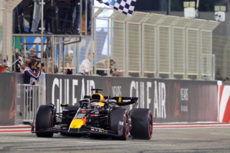 Max Verstappen arrancó su defensa con triunfo en el GP de Baréin