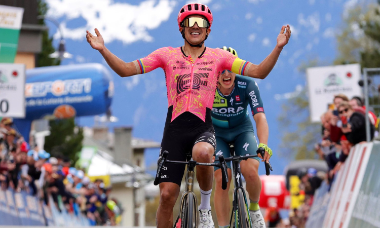 Etapa 4 Tour de Romandía: Carapaz ganó y Rodríguez es líder