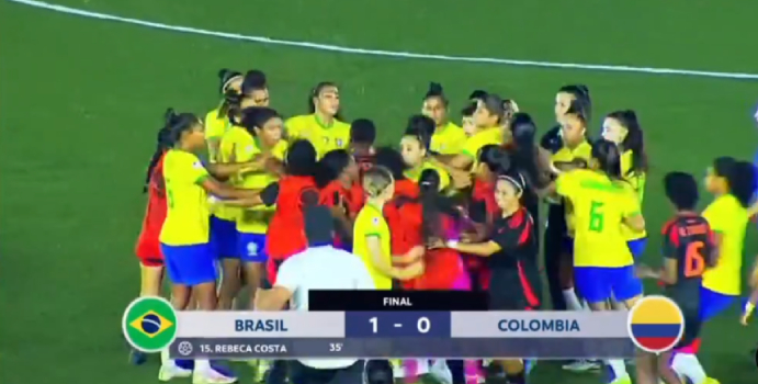 Fuerte pelea entre las jugadoras de Colombia y Brasil en el Sub-20