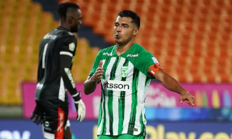 Jefferson Duque sería la primera baja de Atlético Nacional