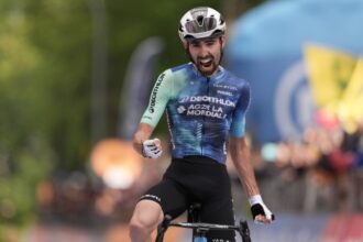  Etapa 10 Giro de Italia: Valentin Paret-Peintre quedó con la victoria