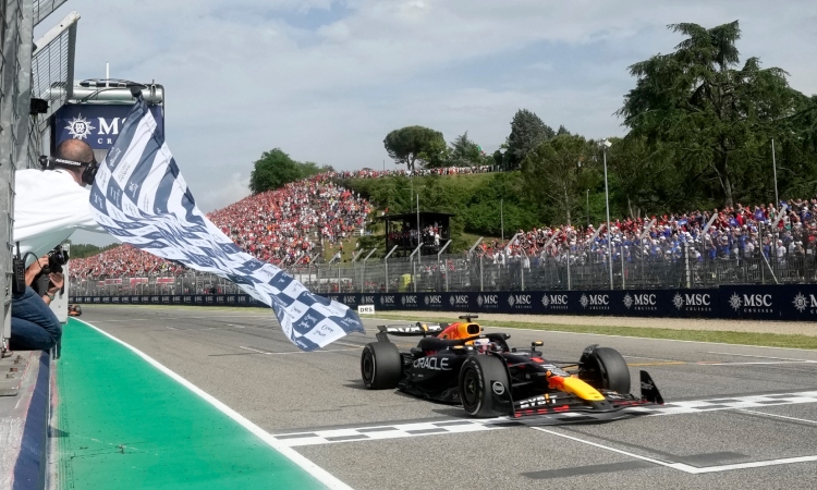 Max Verstappen ganó el GP de Emilia-Romaña de la Fórmula 1