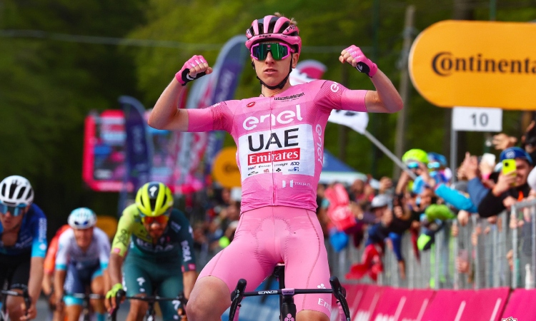 Tadej Pogacar contundente tras primera semana del Giro de Italia