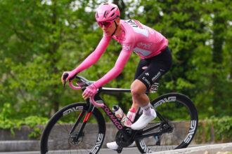 Tadej Pogacar gana la séptima etapa del Giro de Italia