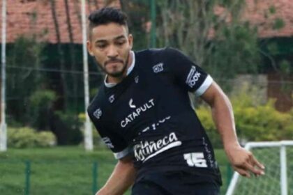 Andrés Arroyo sería nuevo refuerzo del Deportes Tolima