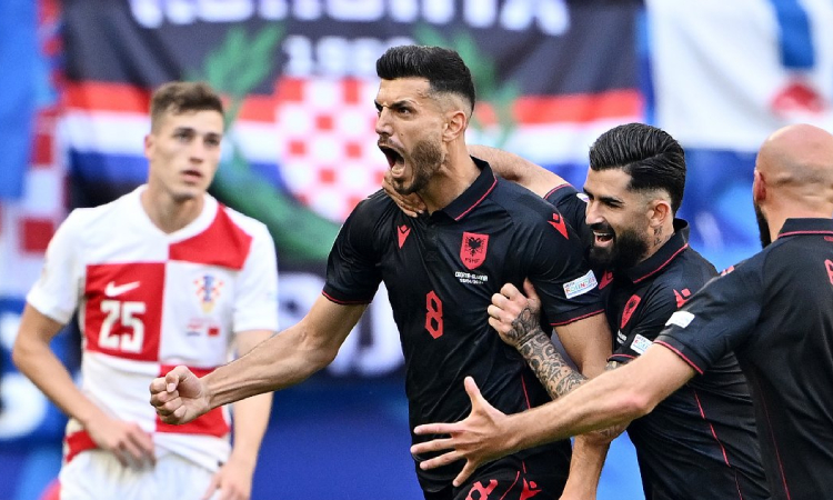 Croacia empata contra Albania y podría dejarle fuera de la Eurocopa