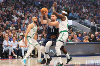 Dallas Mavericks y Boston Celtics jugarán un quinto partido
