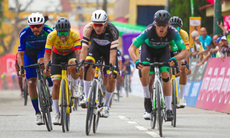 Etapa 5 Vuelta a Colombia: Arroyave relegado, victoria de Osorio