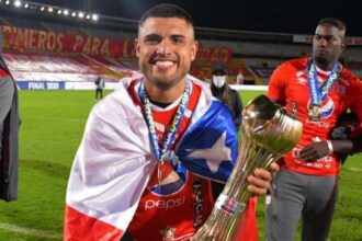 Rodrigo Ureña podría regresar al fútbol colombiano