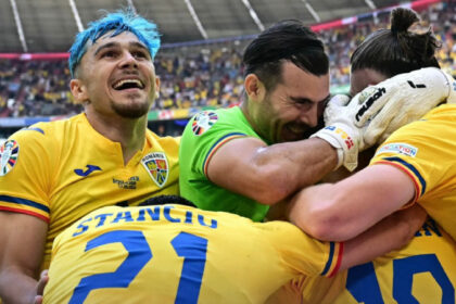 Rumanía golea 3-0 a Ucrania en la Eurocopa-2024 de Alemania