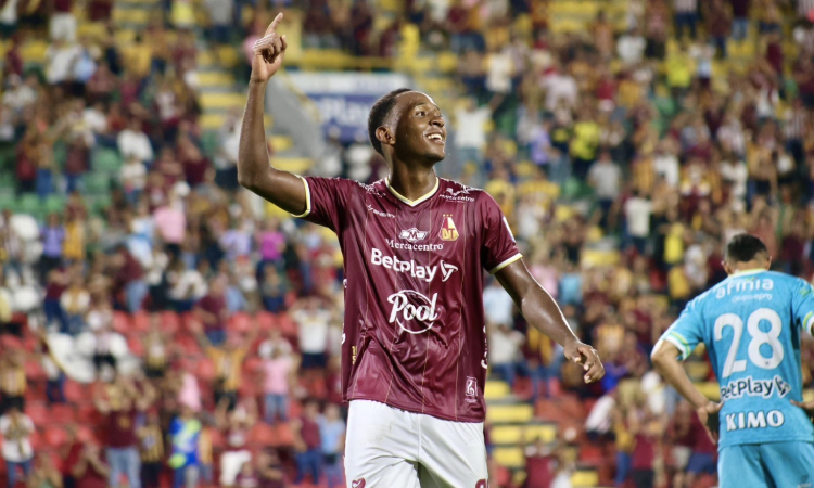 Deportes Tolima concretó la venta de Brayan Gil