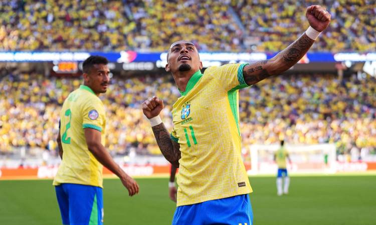 Gol de Raphinha en Brasil vs Colombia por fecha 3 Copa América