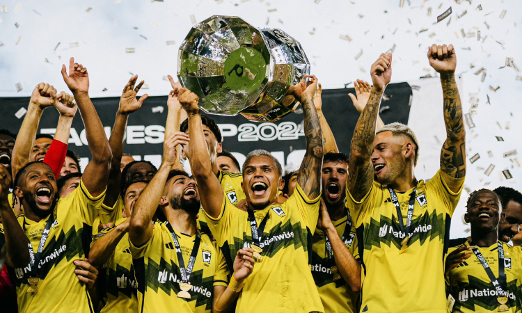 'Cucho' Hernández es campeón con el Columbus Crew