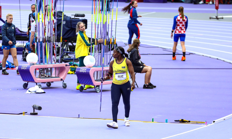 Flor Denis Ruíz se clasifica a la final del lanzamiento de jabalina en París 2024