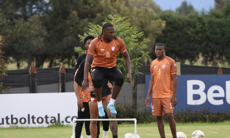 Hugo Rodallega firmaría contrato vitalicio con Santa Fe