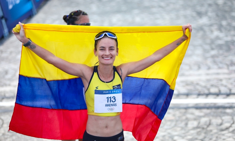 Lorena Arenas sumó otro diploma olímpico y logró récord nacional