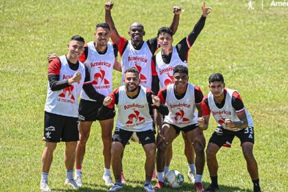 Con algunas bajas: los convocados de América frente a Alianza