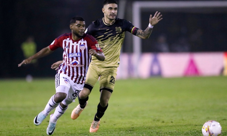 ¿Perjudicaron a Junior? Lluvia de goles en el Metropolitano