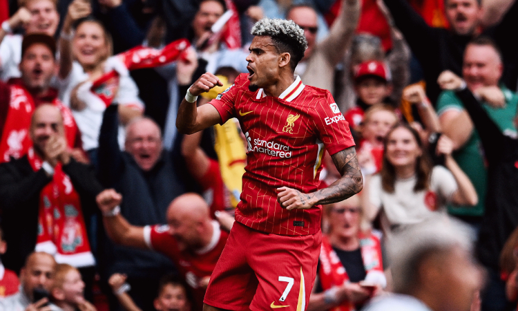 Liverpool se pone líder de Premier tras ganar al Bournemouth