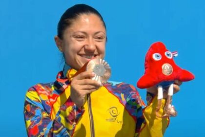 Paula Ossa gana bronce en París en la ruta C5 de Paralímpicos