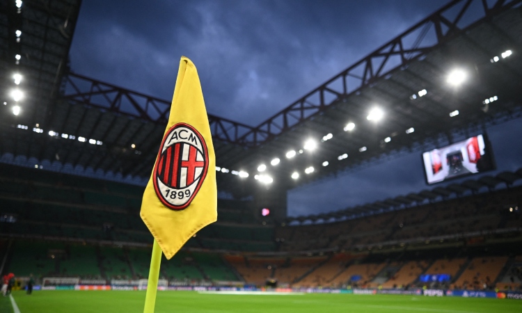 San Siro se queda sin final de Champions 2027