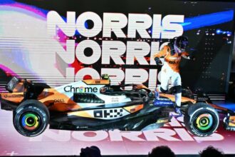 Lando Norris gana el GP de Singapur y aprieta la lucha por el título