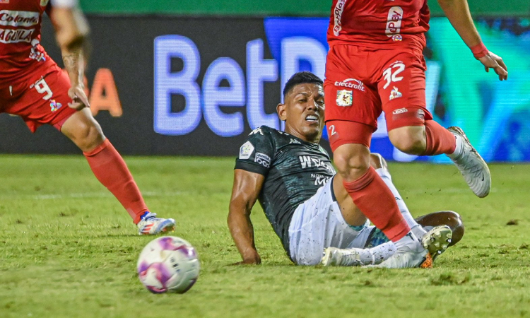 Por Alexander Mejía, Deportivo Cali no pudo remontarle a América