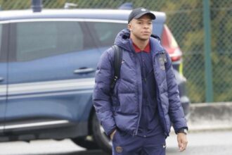 PSG rechaza pagar a Mbappé 55 millones de euros decretados por Liga francesa